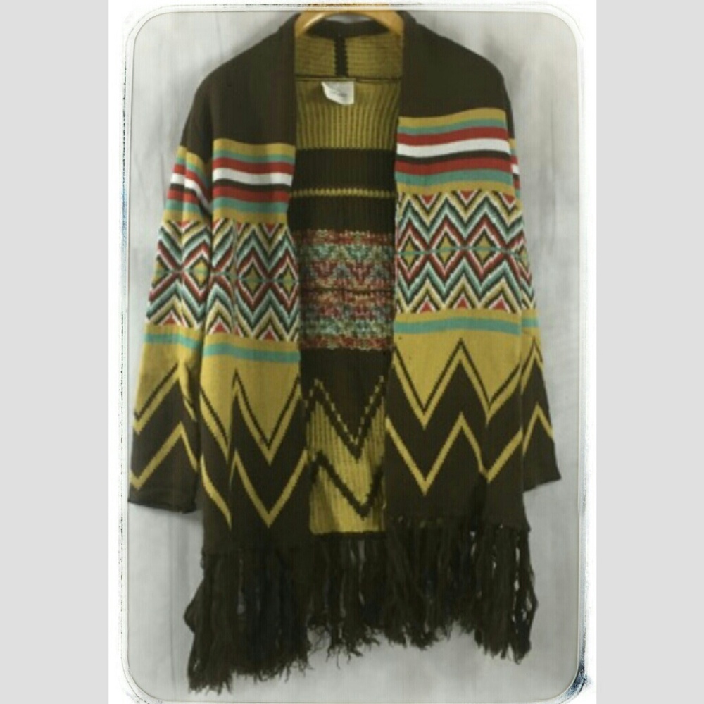 SOLD IN BUNDLE